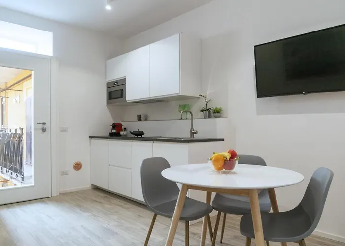 Апартаменты Mi Navigli *